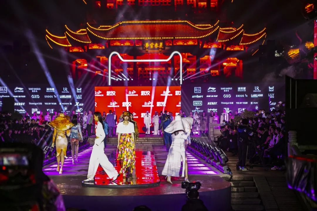 F1D10F98B0DB8A1958C08D391B2_7EC9A36D_21231