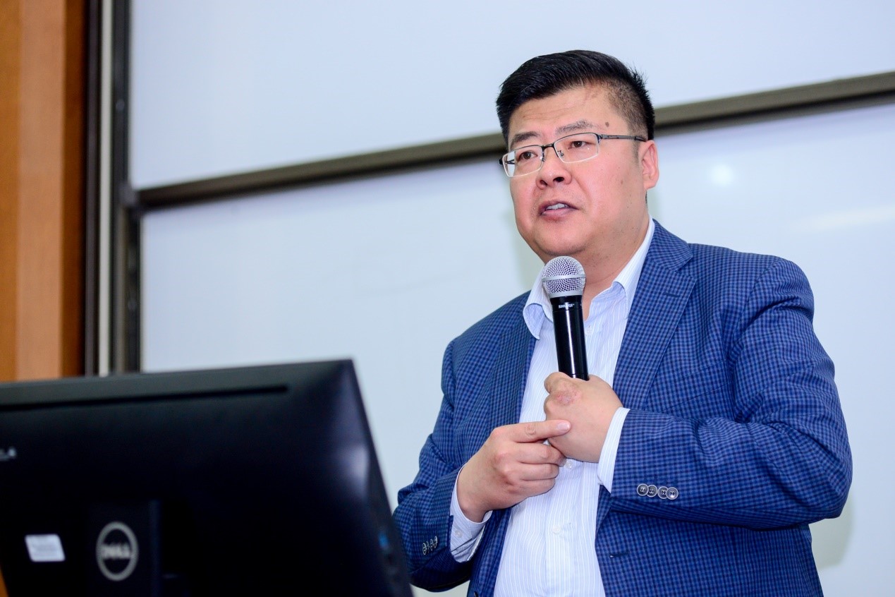 8E79E7D50E5A351B3CF7D3F3958_4C6B8E40_2BDA4