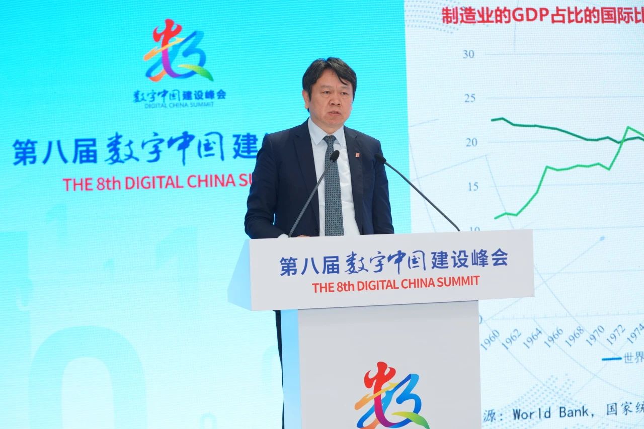 B6EE783D2F2CB7BF6EBE94D34DC_37A3DABF_202D6