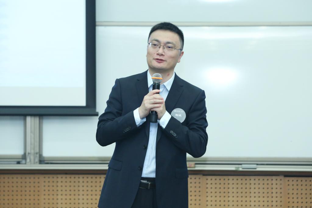 E8531FD9A376232DC4D2BB3126A_5D189734_BB12